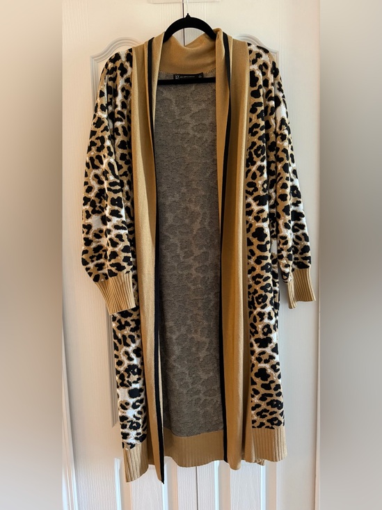 New York & Company Sweaters - New York & Company Leopard Print Duster Cardigan Size L